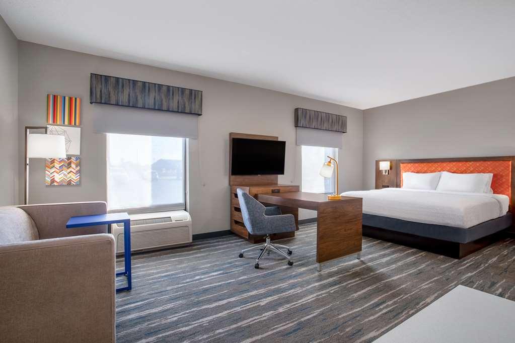 Hampton Inn & Suites Muncie Phòng bức ảnh