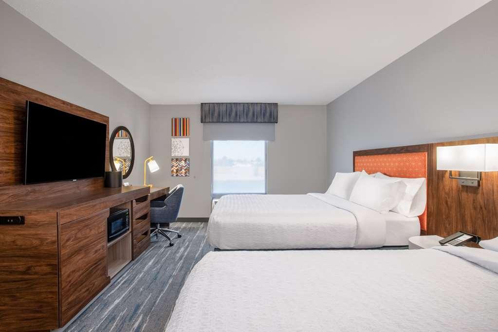 Hampton Inn & Suites Muncie Phòng bức ảnh