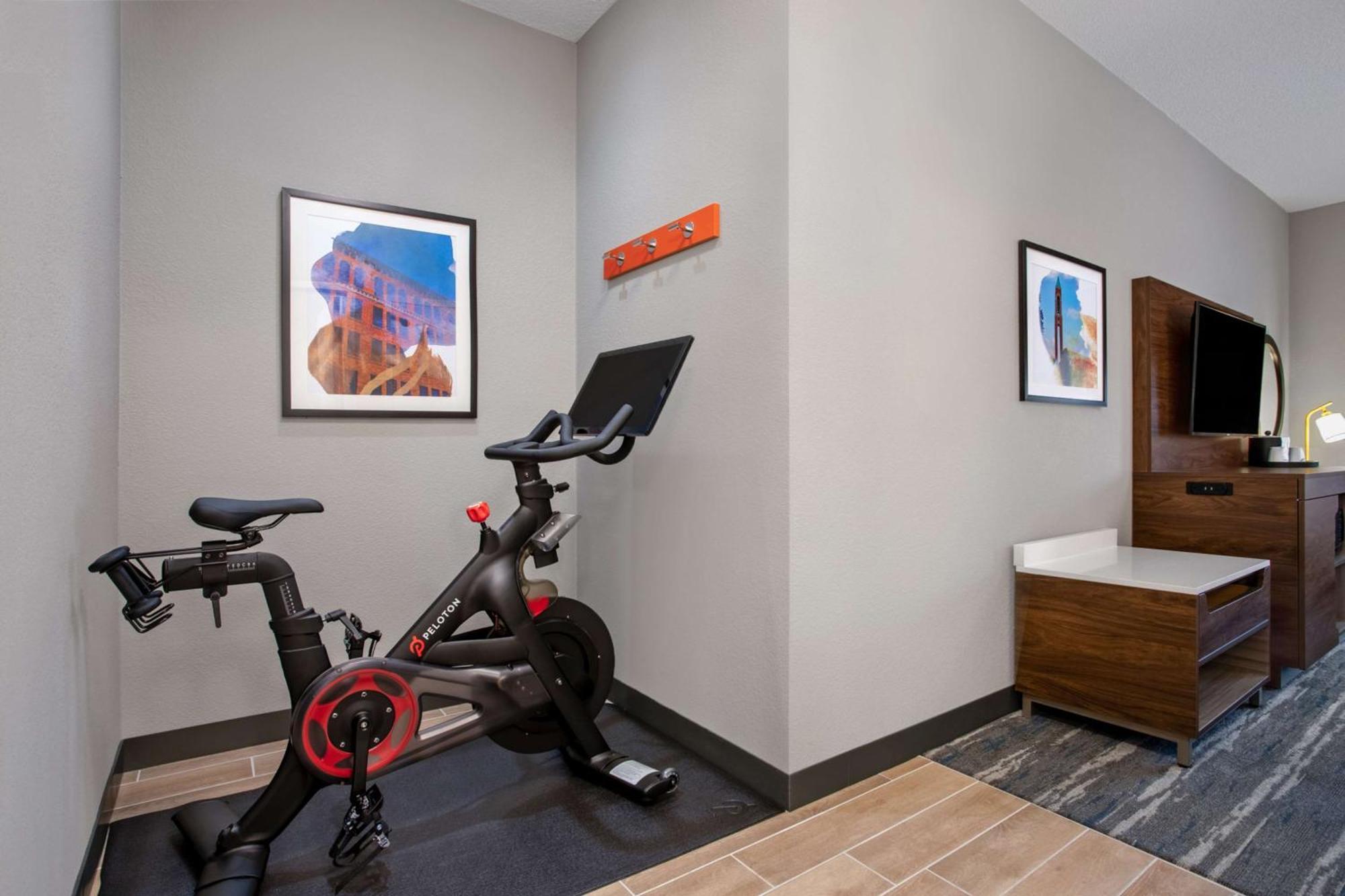 Hampton Inn & Suites Muncie Ngoại thất bức ảnh